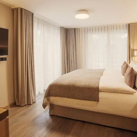 10 Bedrooms Chalet In Fee Villa Saas Fee